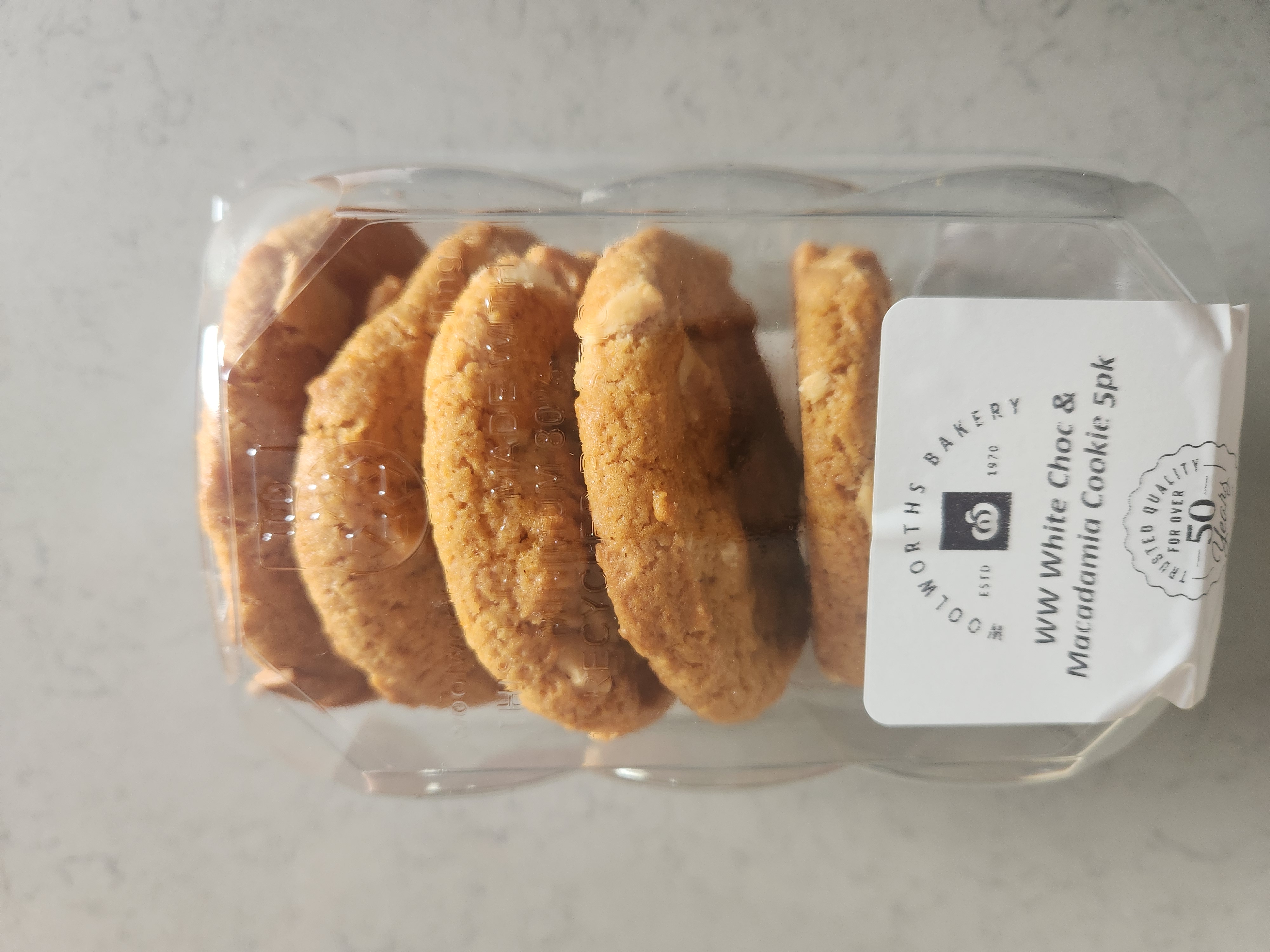 White Choc & Macadamia Cookies