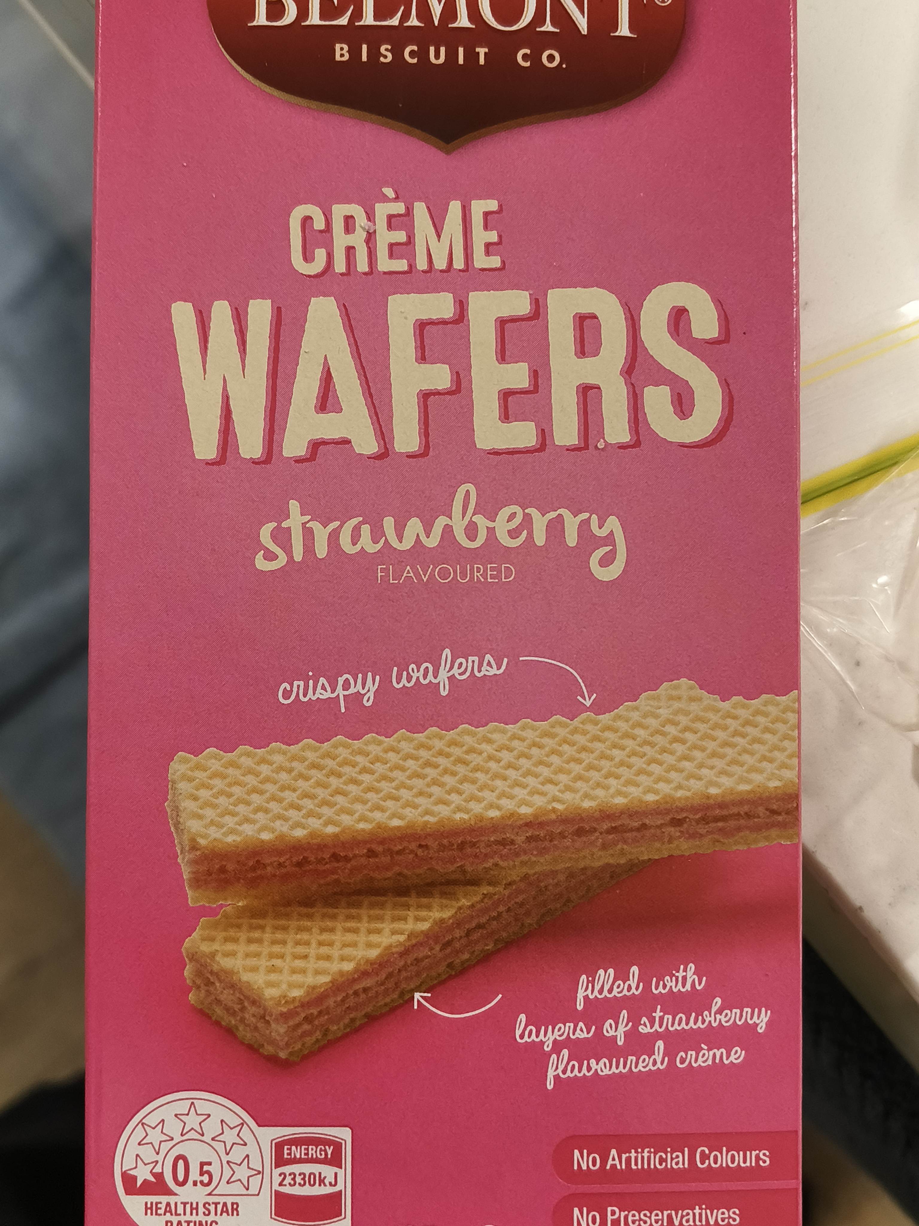 Belmont Strawberry Crème Wafers