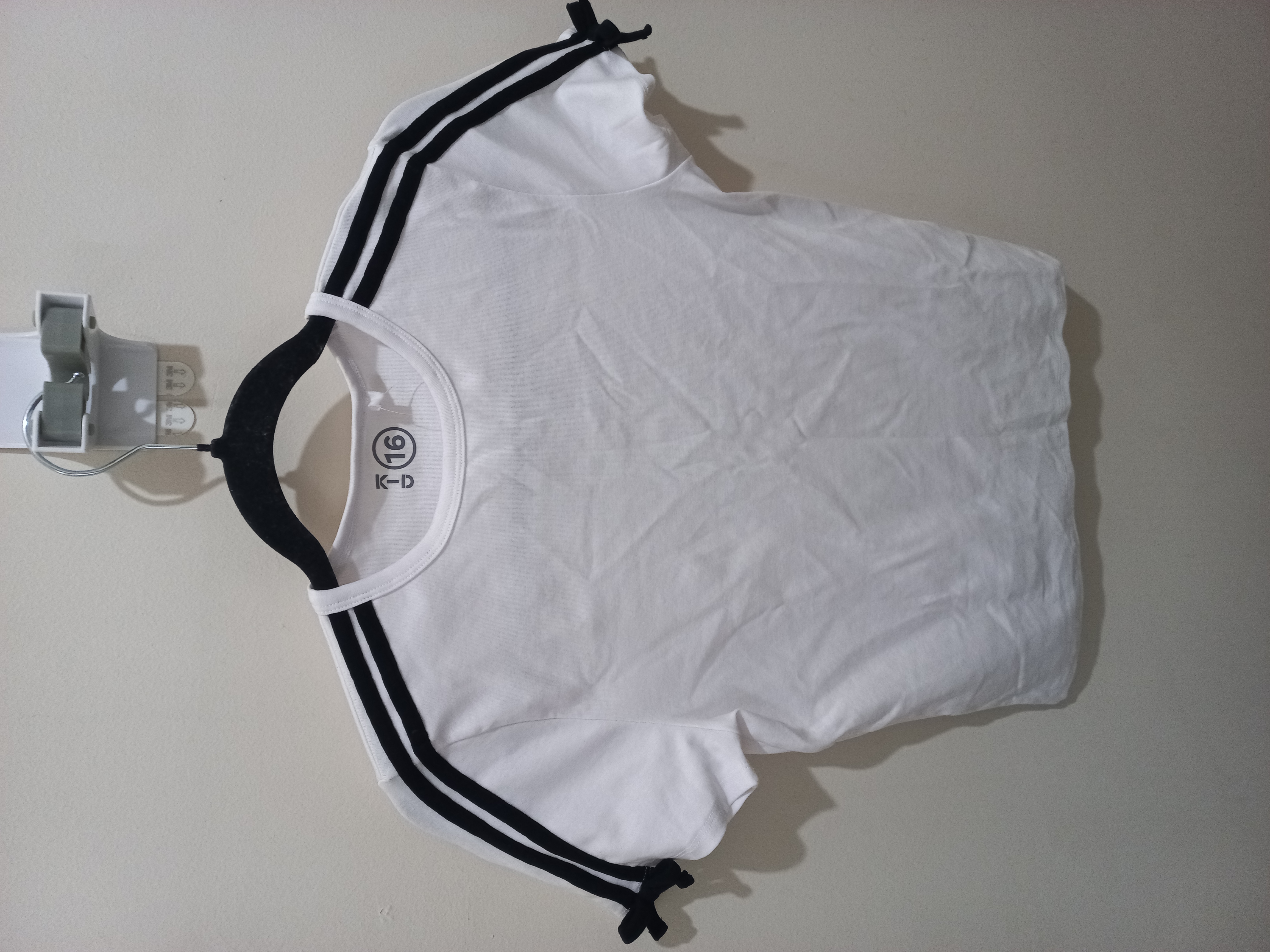Bow Sleeve Tee