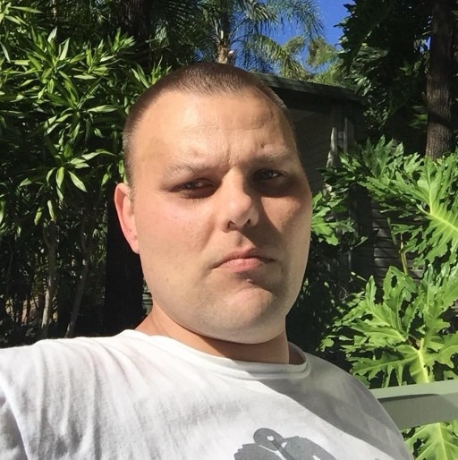 Simon P Zimonyi avatar