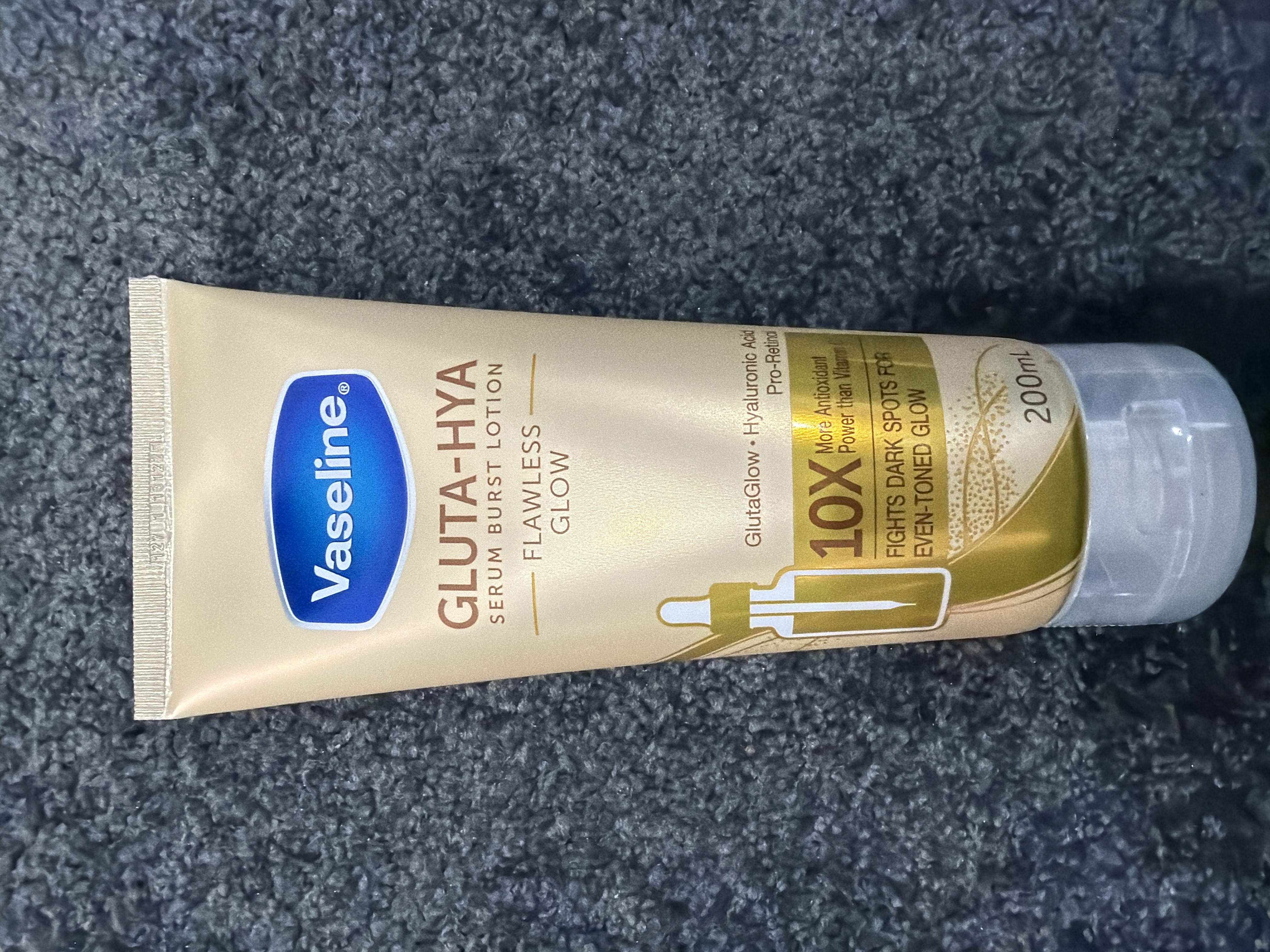 Vaseline Gluta-Hya Serum Burst Lotion