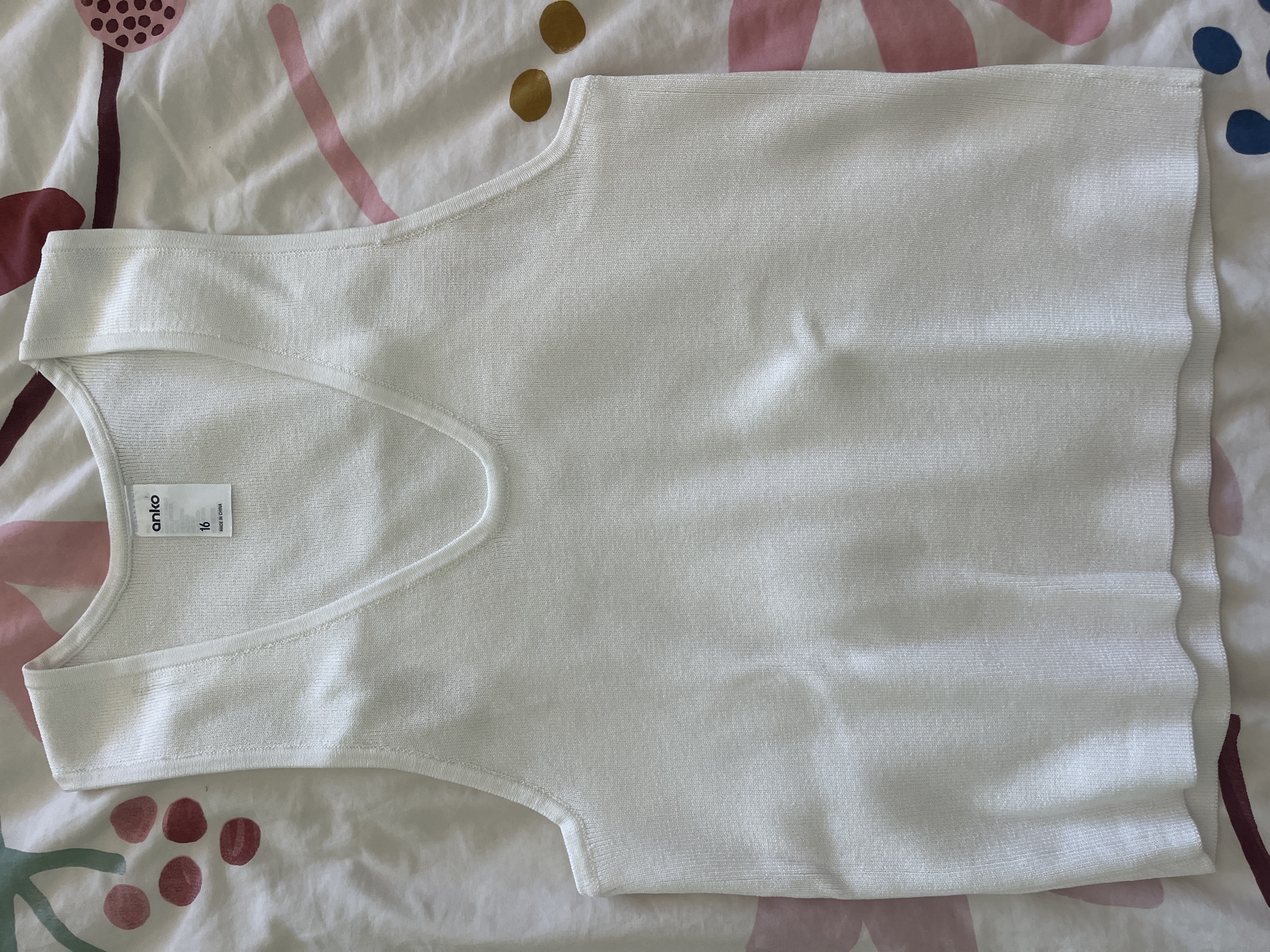 White Sleeveless Tank Top