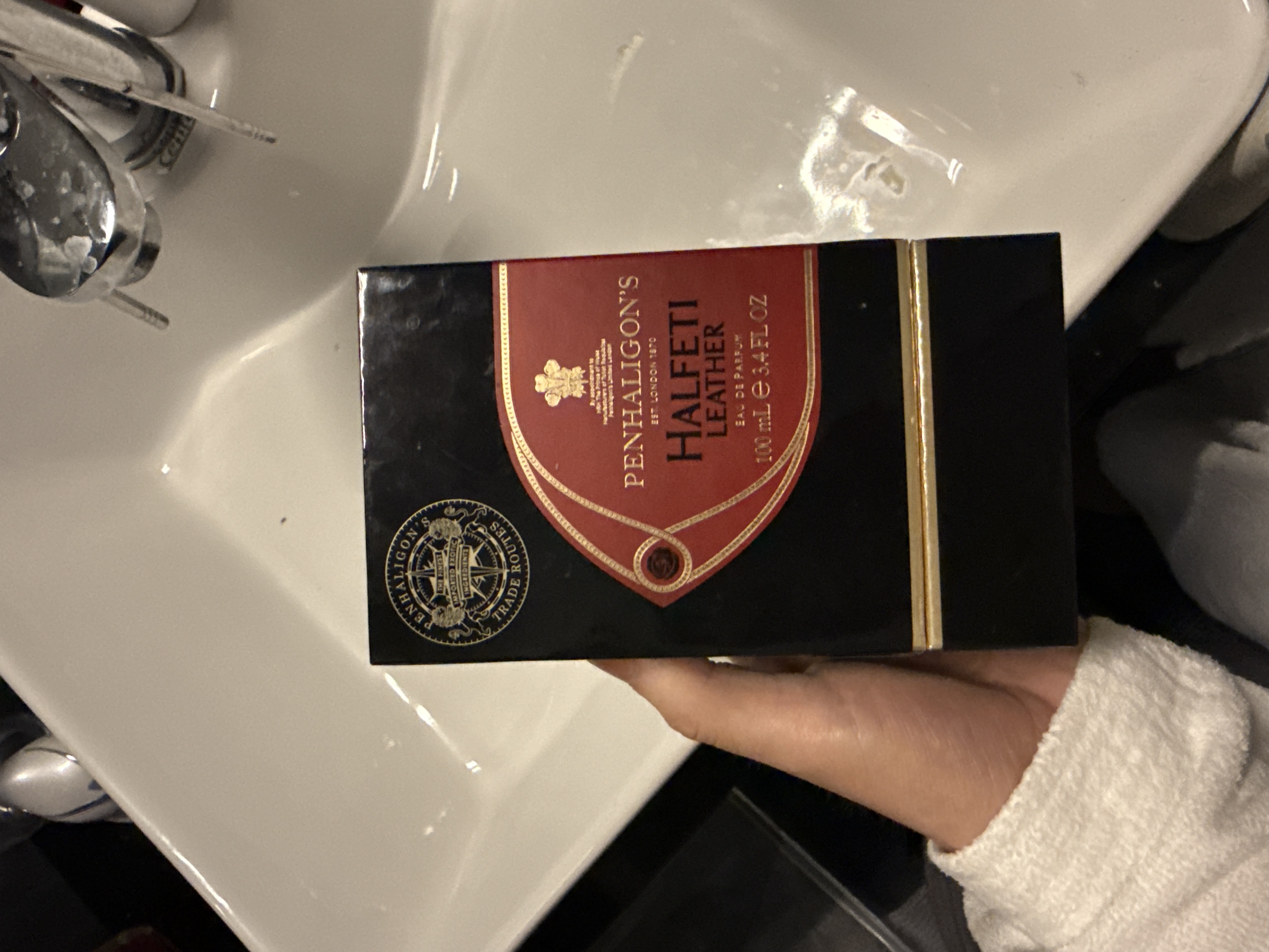 Penhaligon's Halfeti Leather EDP